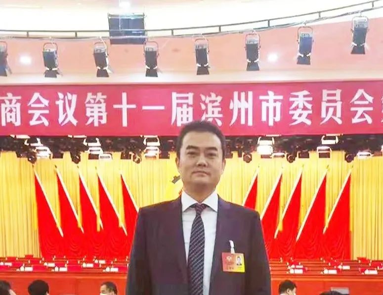 16994236579335295 16994236579335295